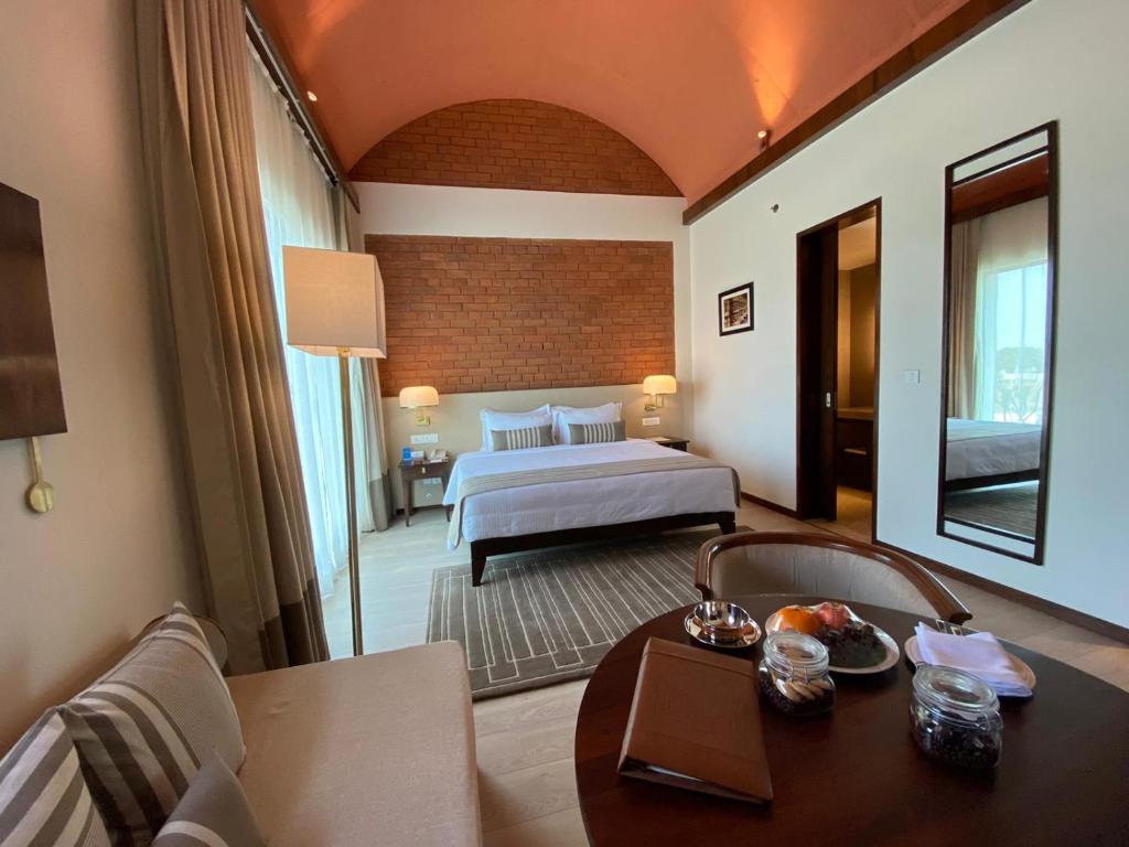 Sarovar Portico Bodh Gaya